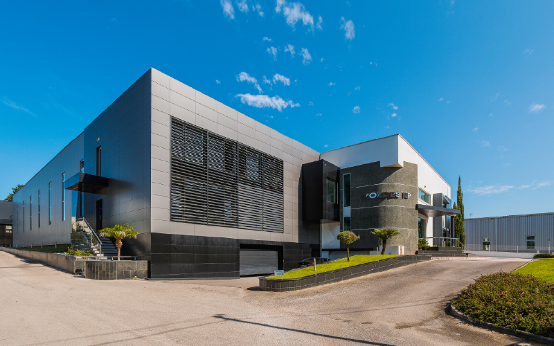 Algas e resíduos marinhos dão origem a novos materiais sustentáveis